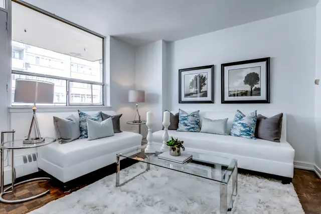 2335 Lake Shore Blvd West - Two Bedroom Apartment Apartment for  in Long Term Rentals in Mississauga / Peel Region - Image 4