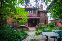 2nd Floor Apt in Lovely Period Home w/Loft