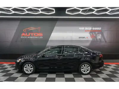 VOLKSWAGEN JETTA TRENDLINE+ 2016 BERLINE ÉDITION TRENDLINE+ 1.4 LITRES TSI TURBO 150 HP ** BAS KILOM...