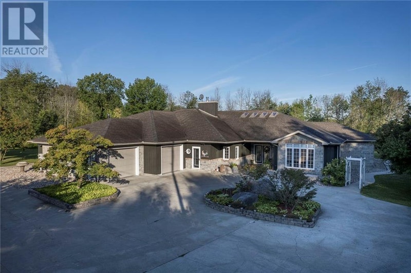 16401 COUNTY ROAD 2 ROAD Long Sault, Ontario Houses for Sale Cornwall Kijiji