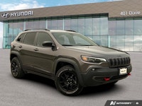 *Leather Seats, Cooled Seats, Navigation, 17-in Black Aluminum Wheels!* This Jeep Cherokee delivers... (image 6)