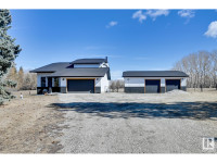 2 52521 RGE RD 222 Rural Strathcona County, Alberta