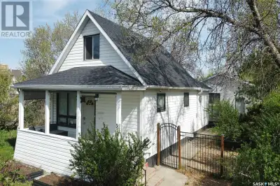 Discover this hidden gem featuring modern updates and a BONUS! This updated open concept home comes...