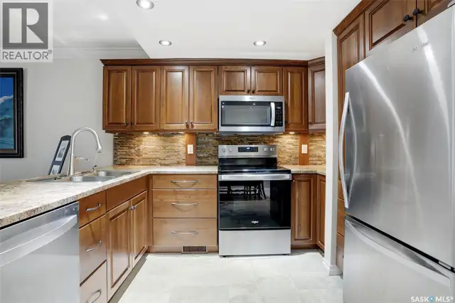 2231 McIntyre STREET Regina, Saskatchewan in Condos for Sale in Regina - Image 11
