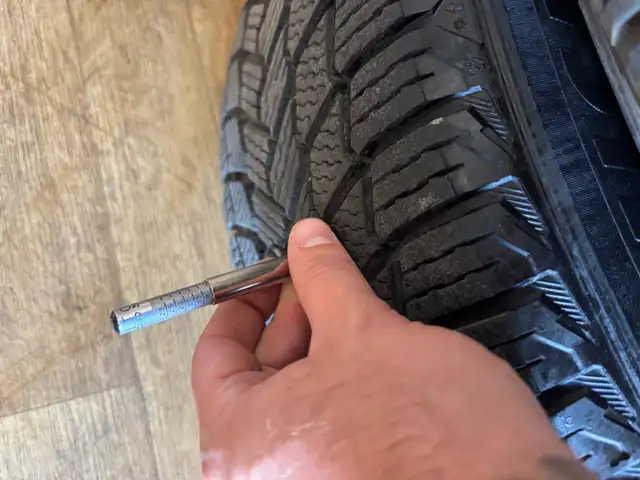 Subaru Outback 225-65-17 MIICHELIN XICE 9/32 USURE ROUE ACIER 17 in Cars & Trucks in St-Georges-de-Beauce - Image 9