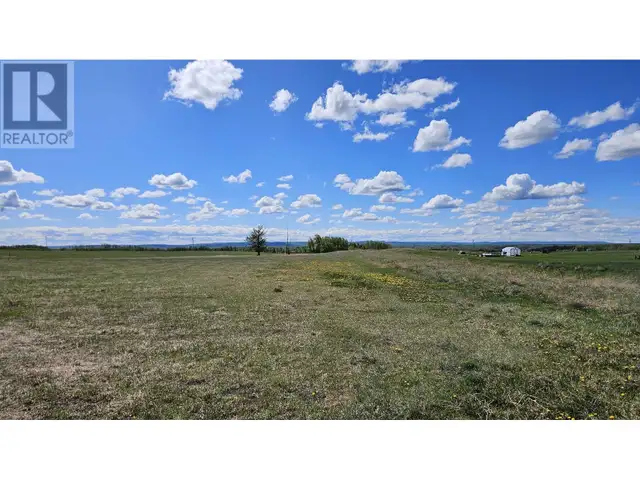 PART NW 1/4 MORRISON PLACE ROAD Fort St. John, British Columbia in Land for Sale in Fort St. John - Image 3