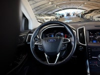 Stock#: 260167AThe 2019 Ford Edge Titanium AWD is a mid-size, five-passenger crossover SUV that sits... (image 9)