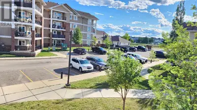 Step into this beautifully updated 3-bedroom, 2-bathroom apartment — the perfect blend of style, com...