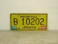 Vintage 1980s Alberta Motorcycle License Plate B 10202