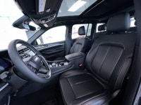 Looking for a *2025 Jeep Grand Cherokee Limited 4WD in Prince George, BC*? This *low-kilometre demo... (image 6)