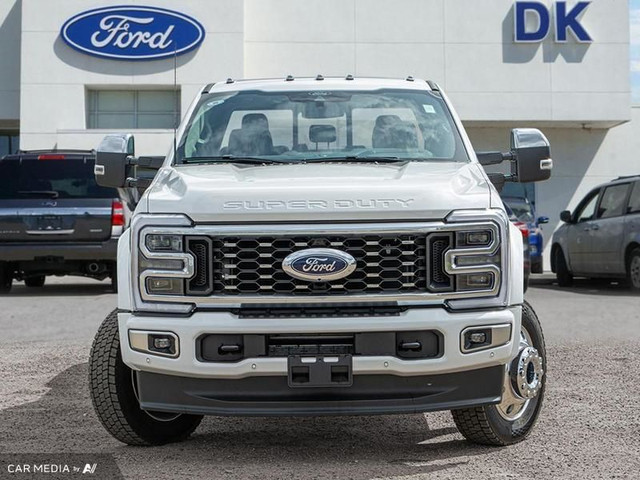 2025 Ford F-450 Super Duty Platinum in Cars & Trucks in Edmonton - Image 2