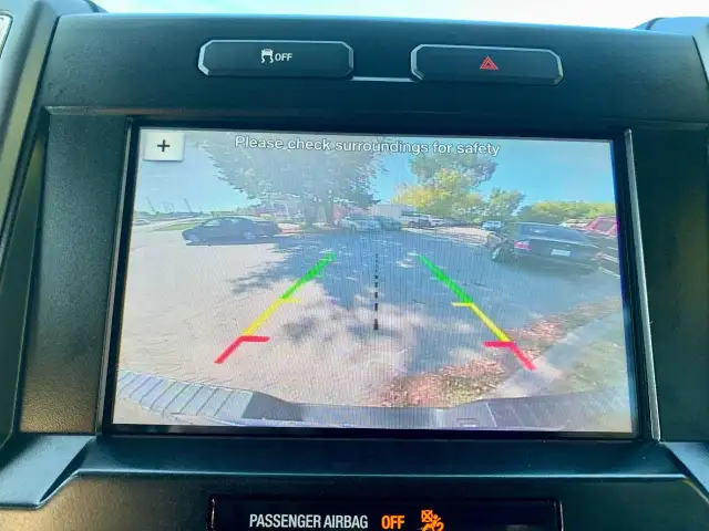 2016 FORD F-150 4X4 CREW 6.5FT LOW KMS LOADED in Cars & Trucks in Guelph - Image 20