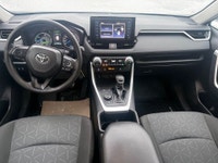 **CARS TRUCKS SUV 4X4 VAN AWD EDMONTON FINANCING AVAILABLE EASY FINANCING ** 2022 TOYOTA RAV4 LE HYB... (image 8)
