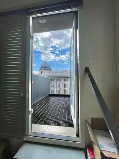 *ONE MONTH FREE* -OPEN CONCEPT-1 BDRM FOR RENT- 265 PORTAGE AVE., View more