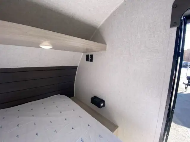 2026 EAST TO WEST Della Terra LE 170BHXLE in Travel Trailers & Campers in Bedford - Image 21