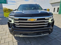 2022 Chevrolet Silverado 1500 High Country 4WD Crew Cab with 65,975 km! Clean history with no accide... (image 1)