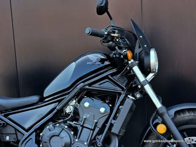 2017 Honda Rebel 500 ABS in Sport Touring in Oshawa / Durham Region - Image 6