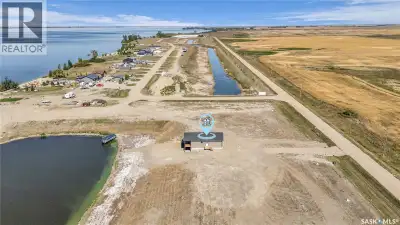 This four-season marina lot bungalow is now ready for immediate possession. Located at Sunset Acres...