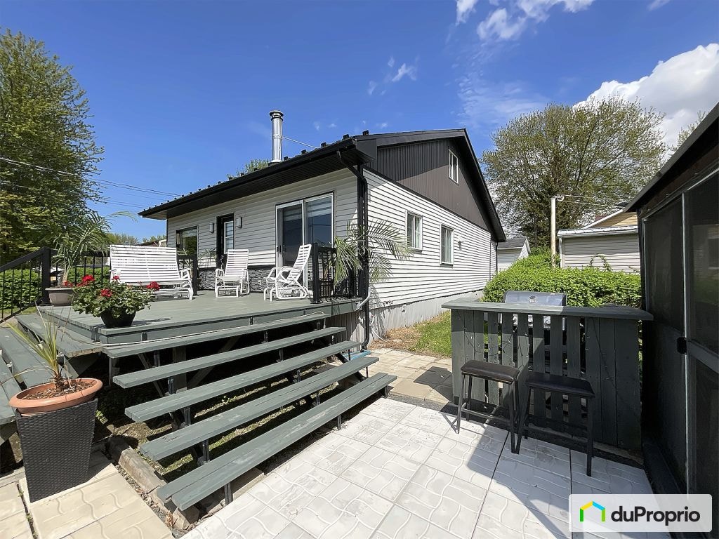 $259,900 - Bungalow for sale in St-Francois-Du-Lac — photo 2
