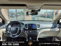 Ontario vehicle with Lots of Options! Call (905) 791-3300 - Beige Leather/ Leatherette interior, - 8... (image 9)