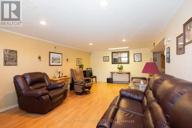 247 15TH ST. W STREET Cornwall, Ontario in Houses for Sale in Cornwall - Image 29