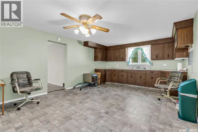 Clavet Acreage Blucher Rm No. 343, Saskatchewan in Houses for Sale in Saskatoon - Image 5