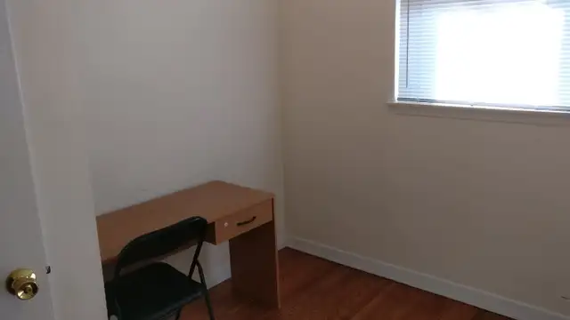 Room for rent near York University in Room Rentals & Roommates in City of Toronto - Image 3