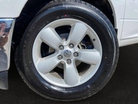 This Ram 1500 Classic has a powerful Regular Unleaded V-8 5.7 L/345 engine powering this Automatic t... (image 9)