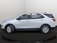 This Chevrolet Equinox has a dependable Turbocharged Gas I4 1.5L/92 engine powering this Automatic t... (image 1)