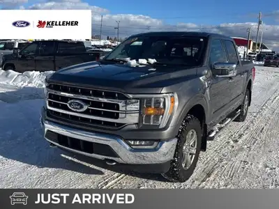 Built to tackle any challenge with unwavering confidence, this 2021 Ford F-150 Crew Cab Pickup is re...