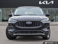 Powered by a dynamic 2.0L EcoBoost engine, this 2025 Ford Escape Platinum, with just 23,292 kilomete... (image 1)