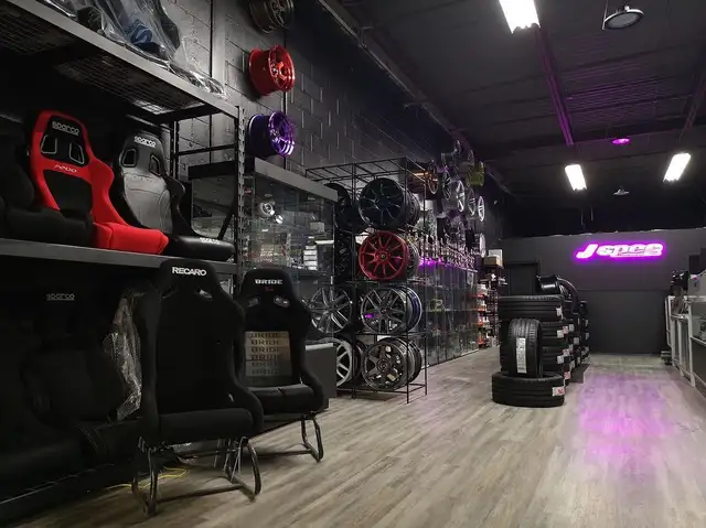 Summer Alloy Clearance direct fit 17 18 19 inch 416/335/6214 REV in Other Parts & Accessories in Markham / York Region - Image 5