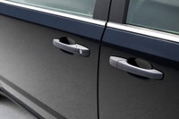 Key Feature: 7 PASSENGER, CRUISE CONTROL, A/C, BLUETOOTH, REAR VIEW CAMERA WITH PARKING AIDS, CLIMAT... (image 9)