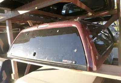 Ford F150 2009 - 2014 Ford F150 5'6 Burgandy Raider Phantom Truck Cap with roof tracks This unit doe...