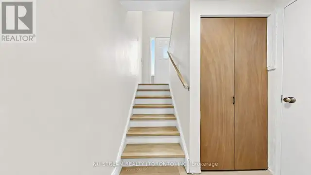 297 TOLL GATE BOULEVARD Waterloo, Ontario in Houses for Sale in Kitchener / Waterloo - Image 26