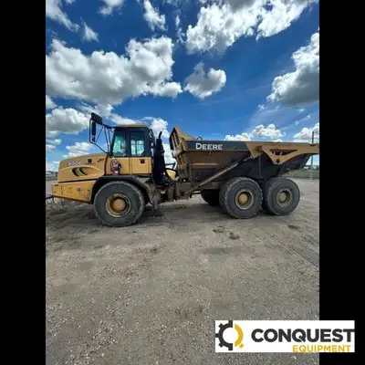 Very clean, good condition Well cared for 2011 Deere 300DT Box heater Tail Gate 8011 hours Webasco h...