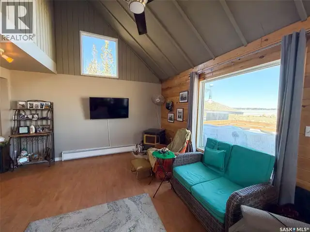 Meeting Lake Cabin Meeting Lake, Saskatchewan in Houses for Sale in Prince Albert - Image 3