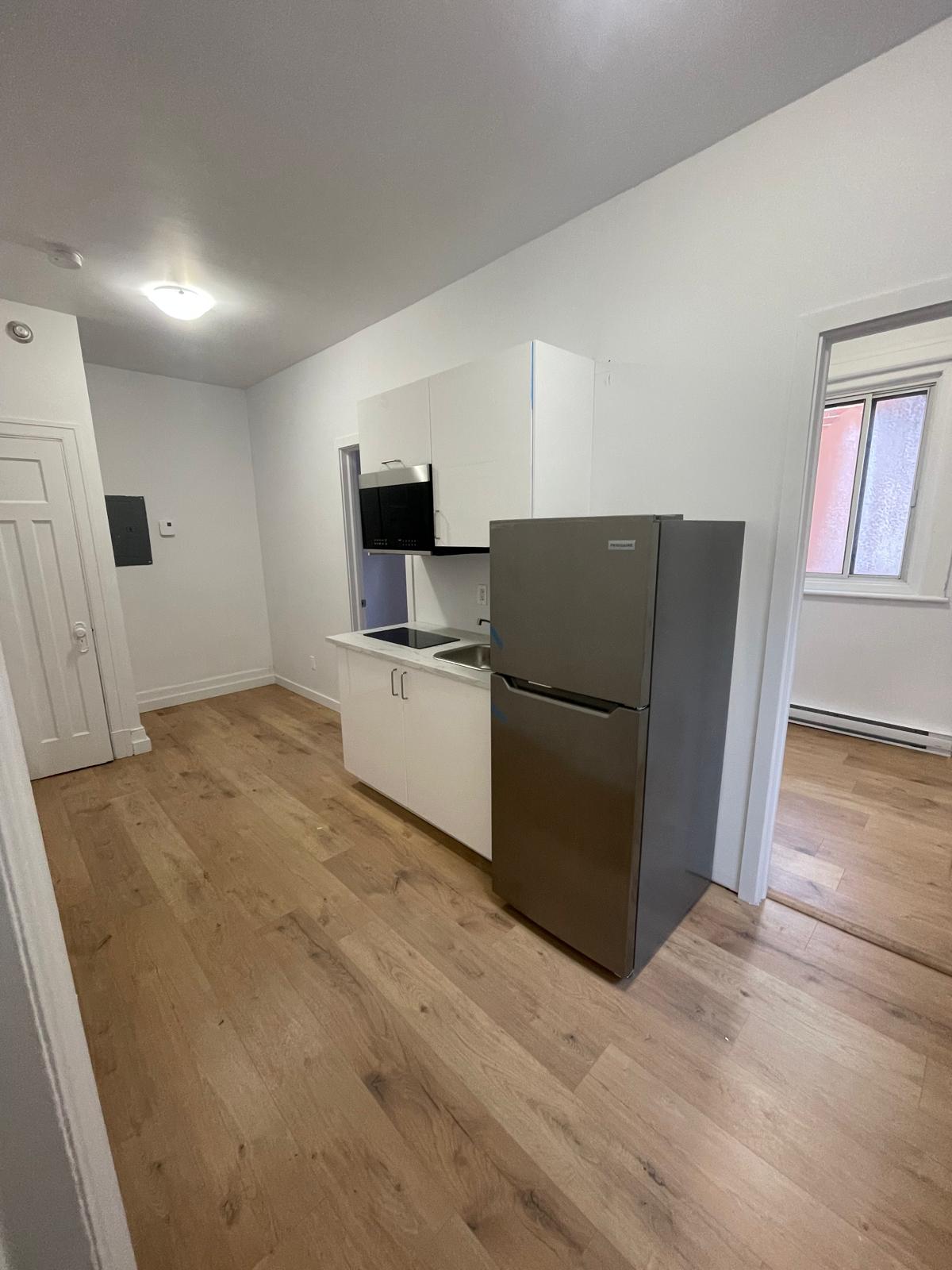 3441 Jeanne-Mance — photo 1