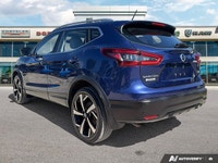 | Heated Front Seats | Heated Steering Wheel | Power Moonroof | NissanConnect Featuring Apple CarPla... (image 2)