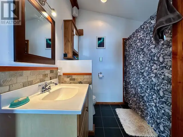 3076 PIDHERNY ROAD Smithers, British Columbia in Houses for Sale in Smithers - Image 26
