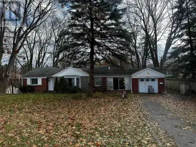 549 FANSHAWE PARK ROAD E London North (North G), Ontario