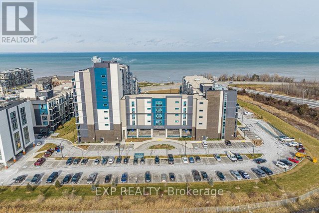 #402 -16 CONCORD PL Grimsby, Ontario in Condos for Sale in St. Catharines