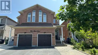 MAIN - 27 RED HAWK ROAD Toronto (Malvern), Ontario