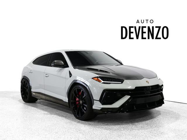 2024 Lamborghini Urus S 657hp Ad Personam Palette Shiny Akrapovi