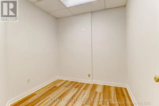 25 - 155 EAST BEAVER CREEK ROAD Richmond Hill (Beaver Creek Busi in Commercial & Office Space for Sale in Markham / York Region - Image 12