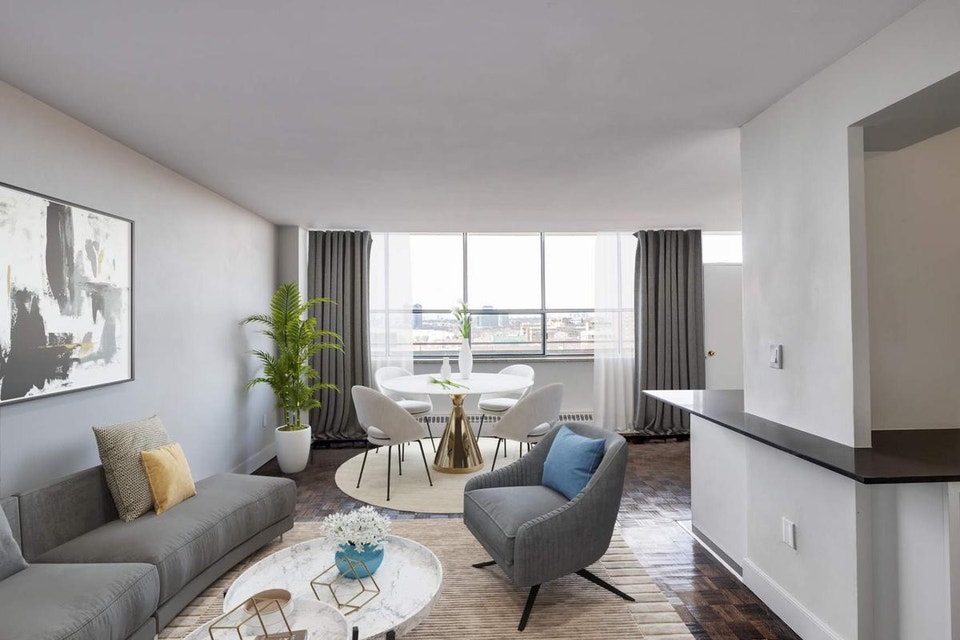 2 Bedroom Apartment for Rent - 2892 St Clair Avenue East 4
