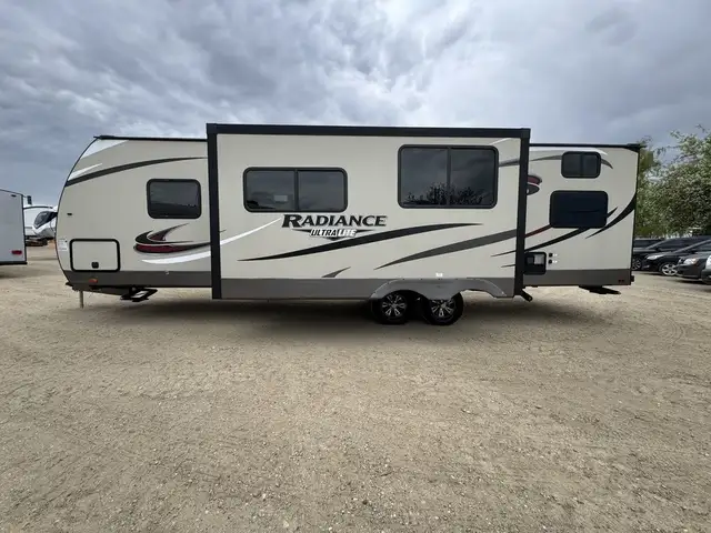 2017 Cruiser RV Fun Finder Xtreme Lite 28QD in Travel Trailers & Campers in St. Albert - Image 17
