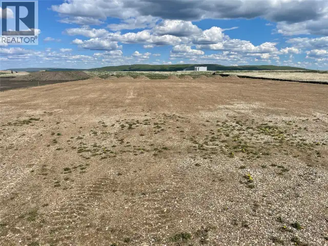 34 Rosella Borek Road Dawson Creek, British Columbia in Land for Sale in Dawson Creek - Image 5