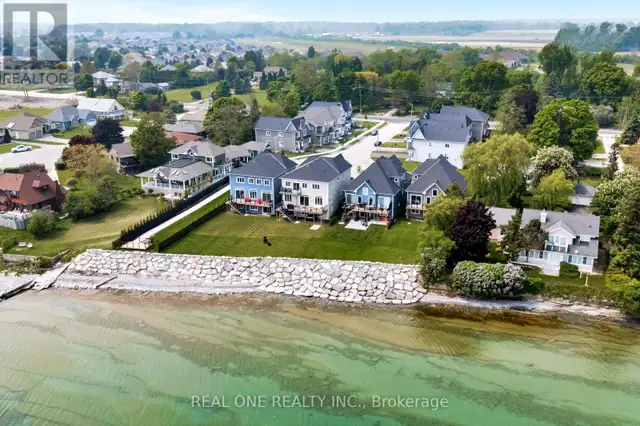 14 TWELVE TREES COURT Prince Edward County (Wellington Ward), On62863784430083122