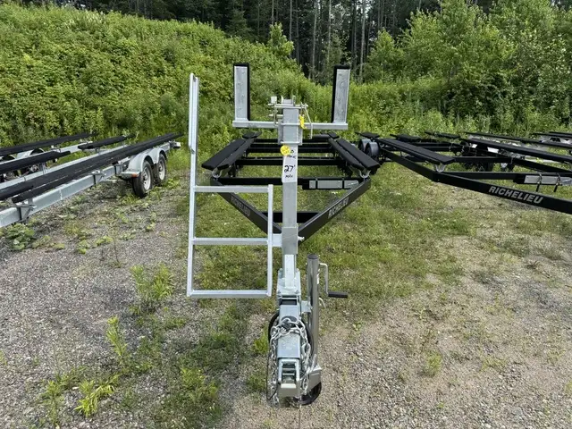 2025 Remorque Richelieu 25-26 PONTON TANDEM in Cargo & Utility Trailers in Rimouski / Bas-St-Laurent - Image 5